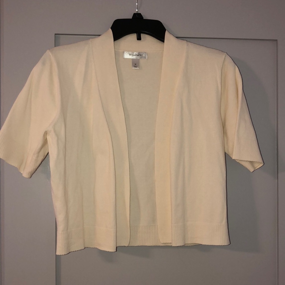 Women’s cream colored shrug